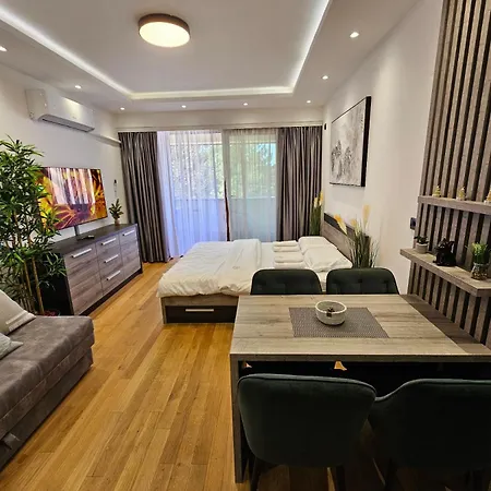 Mila 108 Apartamento